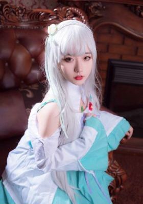 校花娇躯抽搐呻吟嗯啊_1080全集免费播放