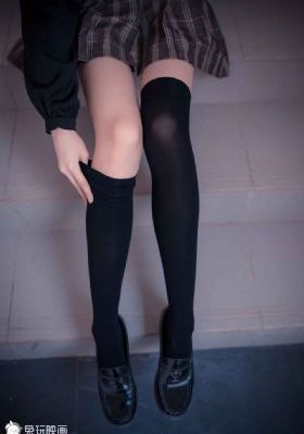精品国产午夜福利在线观看蜜月_蓝光高清迅雷在线观看