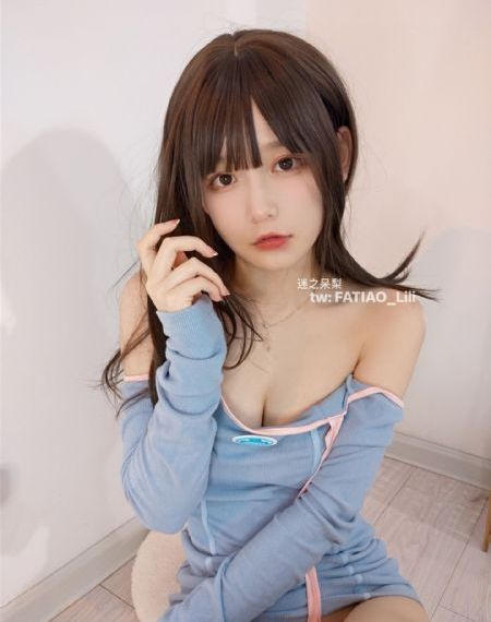 摄影师玩弄新婚少妇_720免费观看电视剧