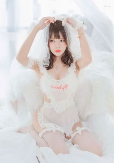 小公主侍卫h嗯～h呻吟np_1080P免费在线播放