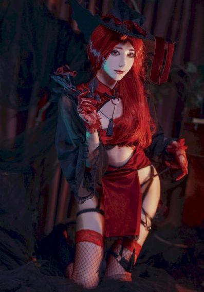 挽起裙子迈开腿开扑克免费看_BD国语免费观看